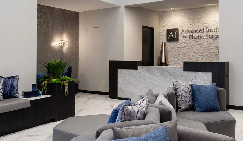 Temecula lobby featuring modern design with stylish furniture and welcoming atmosphere.